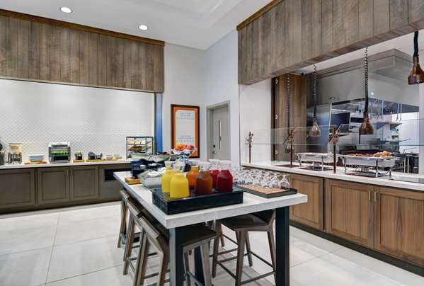 Amenities - Hilton Garden Inn Madison