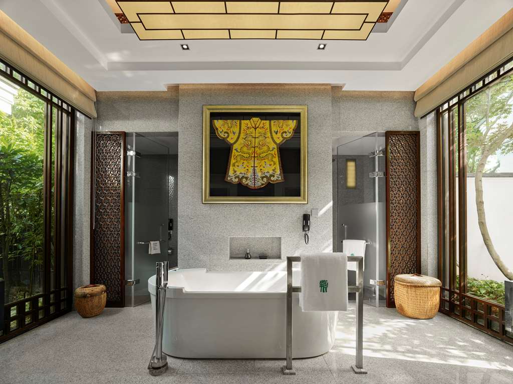 BANYAN TREE HANGZHOU-guestroom-Guest Room,Bathroom,On-Site.jpg