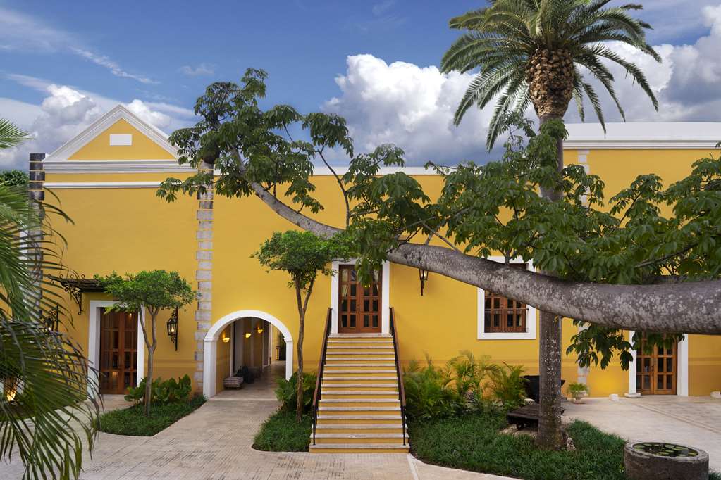 Hacienda Xcanatun by Angsana