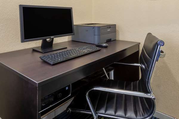 Conference Area - Travelodge Charles Town