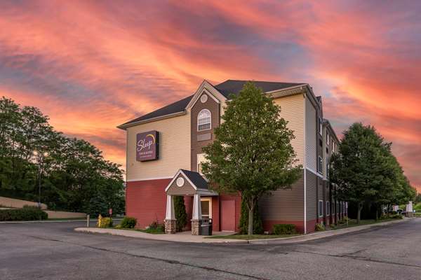  - Sleep Inn & Suites Kalamazoo - I-94, Exit 72