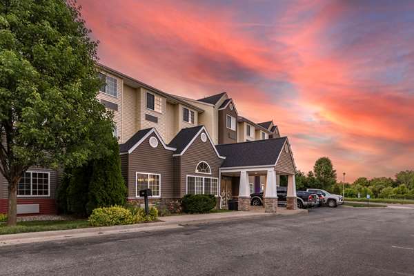  - Sleep Inn & Suites Kalamazoo - I-94, Exit 72