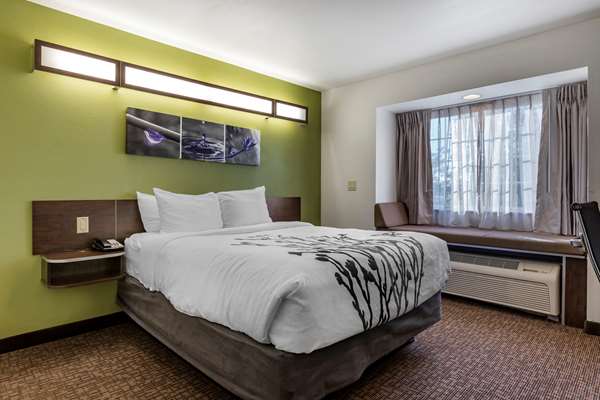  - Sleep Inn & Suites Kalamazoo - I-94, Exit 72