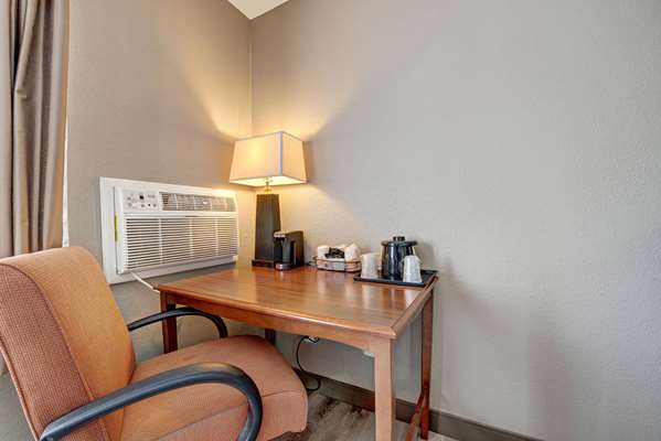  - Quality Inn Cortez