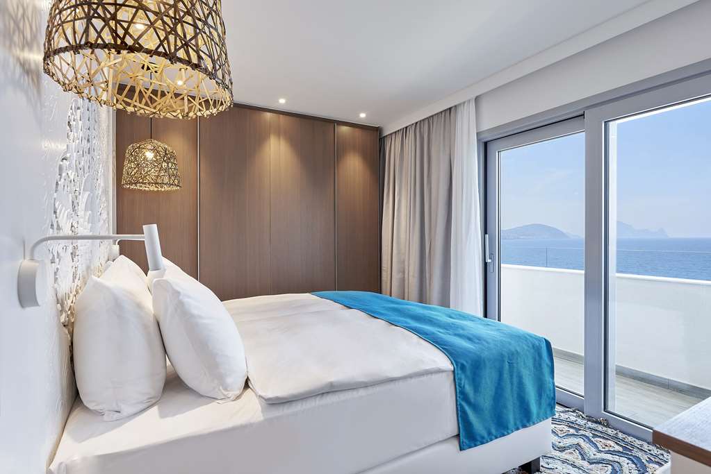 7PINES RESORT IBIZA - Photo 16