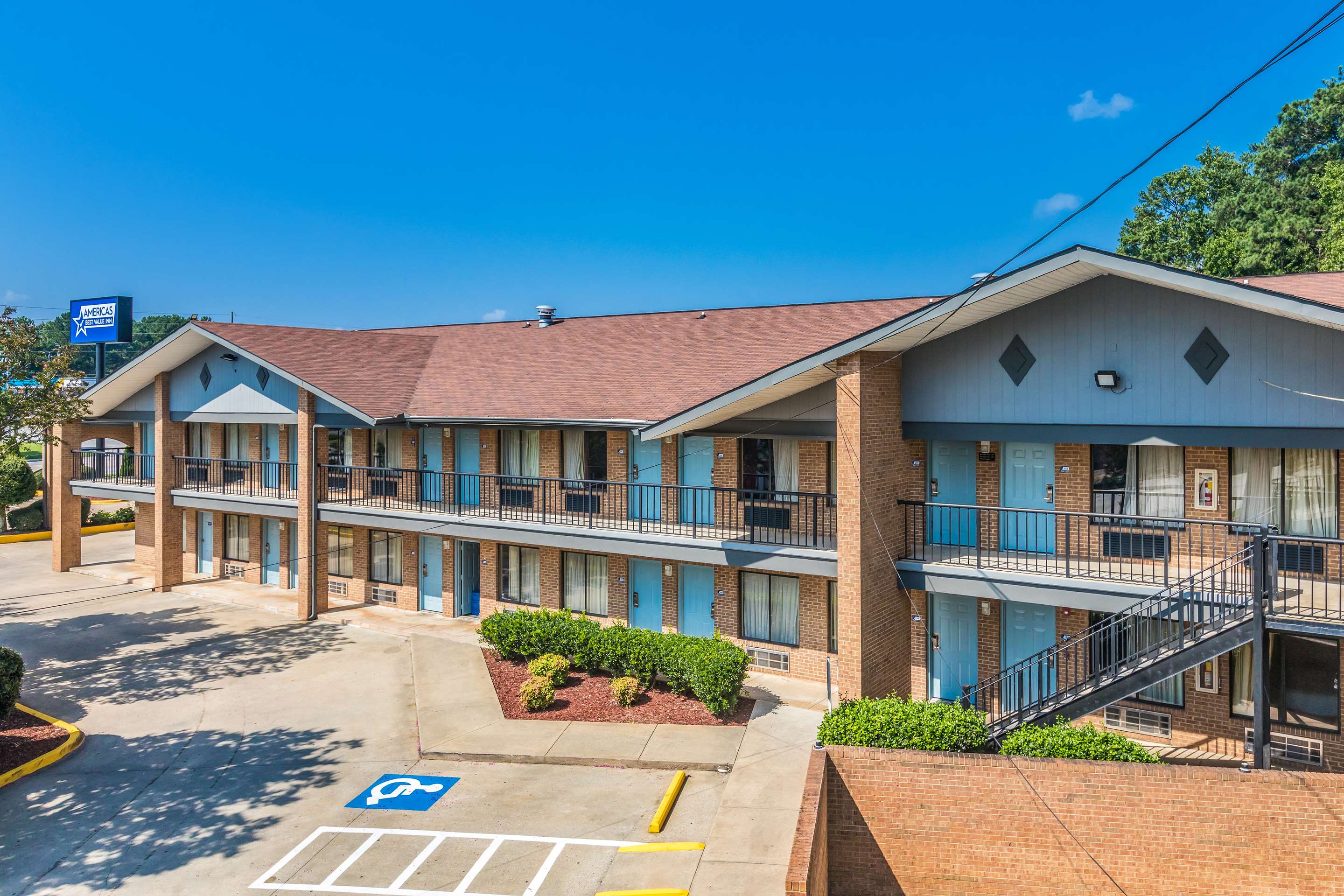 Exterior | Americas Best Value Inn Stockbridge