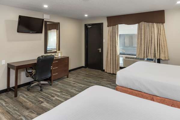  - Econo Lodge Inn & Suites Medicine Hat