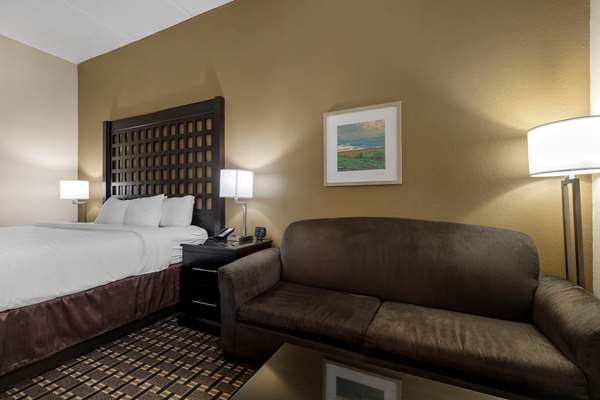 Suite - Comfort Inn Sherman