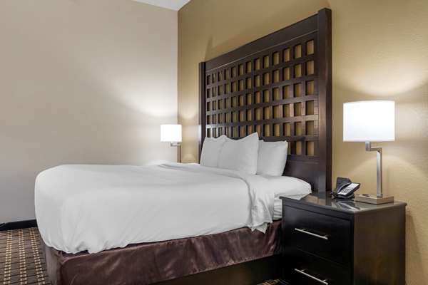  - Comfort Inn Sherman