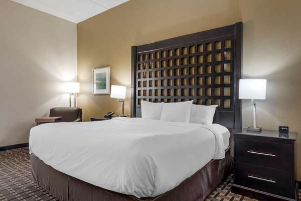  - Comfort Inn Sherman