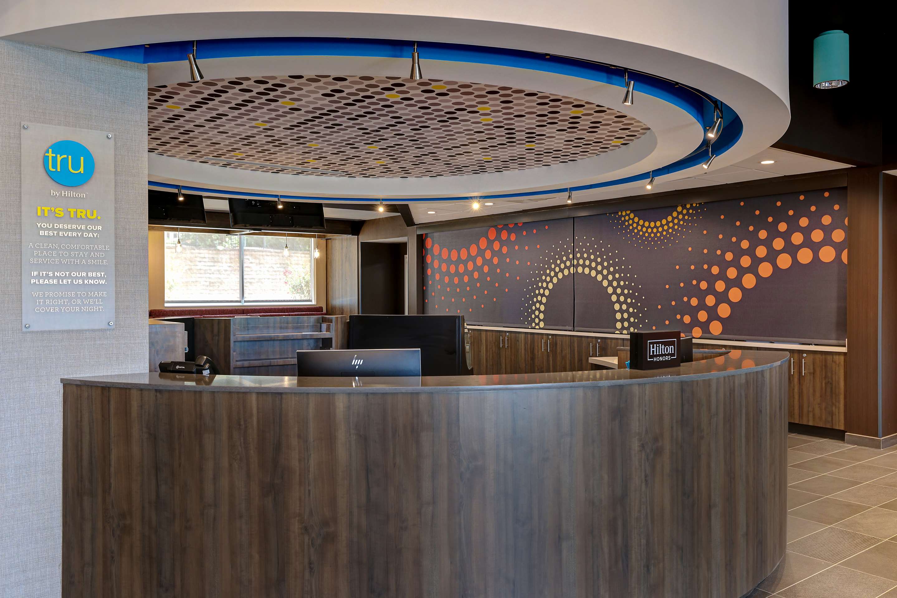 Reception | Tru by Hilton Lithia Springs, GA