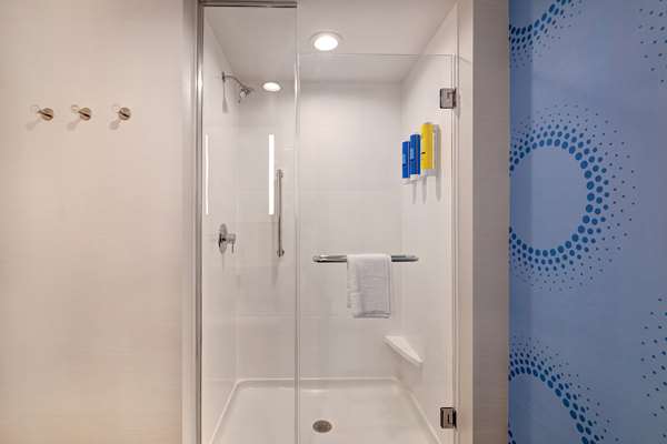  - Tru by Hilton Hotel Lithia Springs