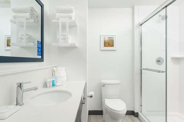  - Hampton Inn Ashland City