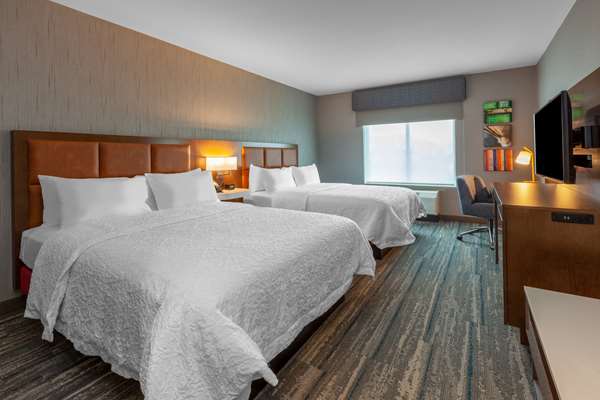  - Hampton Inn & Suites Bloomfield Hills