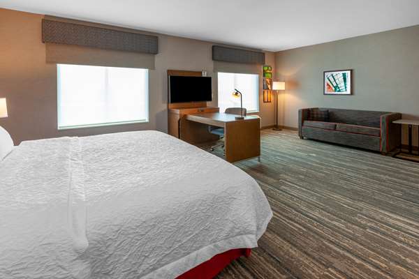  - Hampton Inn & Suites Bloomfield Hills