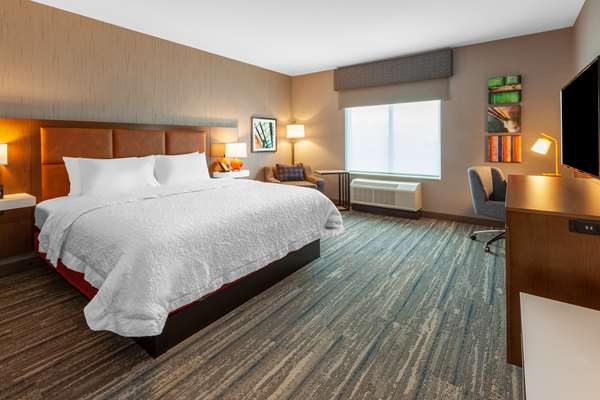  - Hampton Inn & Suites Bloomfield Hills