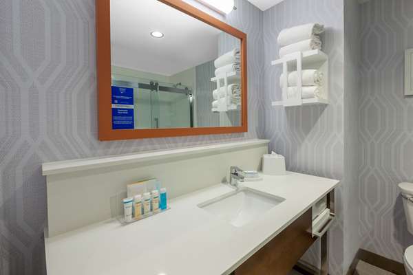  - Hampton Inn & Suites Bloomfield Hills