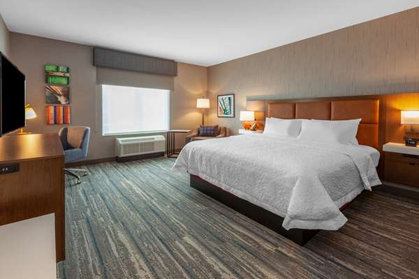  - Hampton Inn & Suites Bloomfield Hills