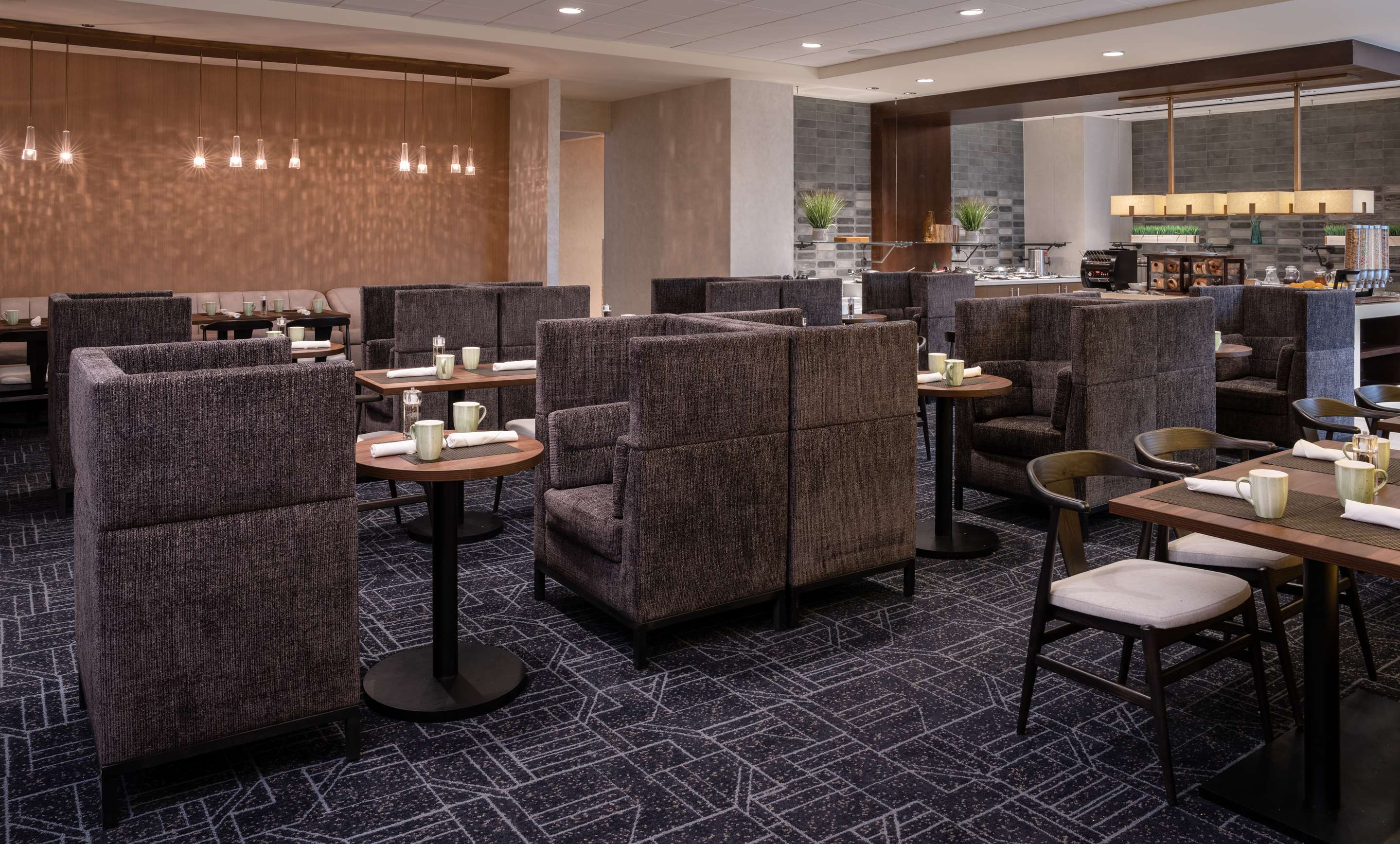 Restaurant | Hilton Fairfax, Va