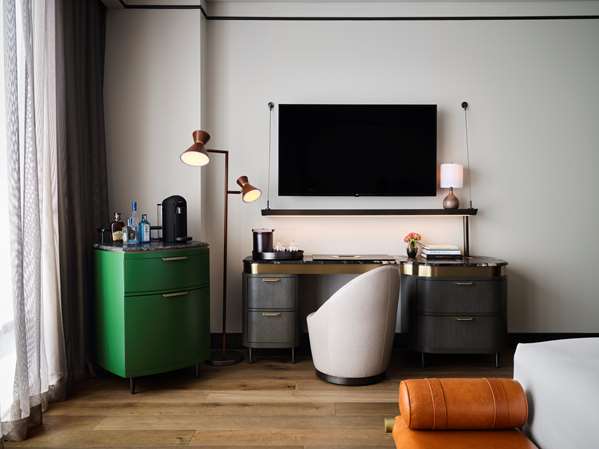 Suite - Thompson Hotel Buckhead Atlanta