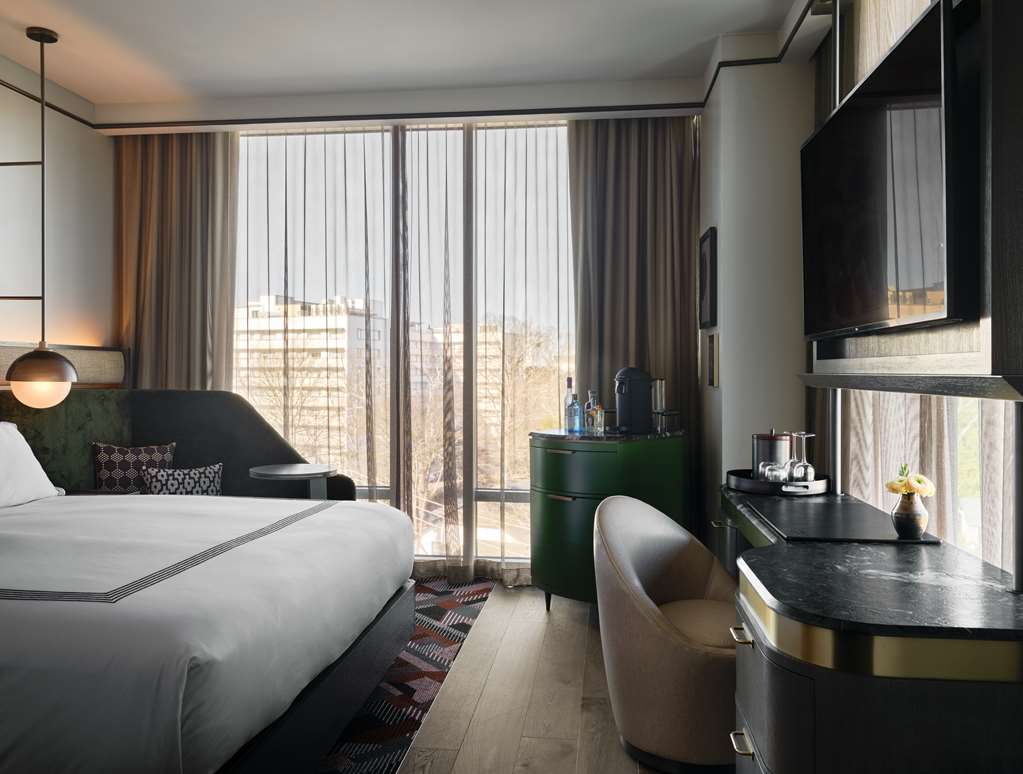 Guest photo