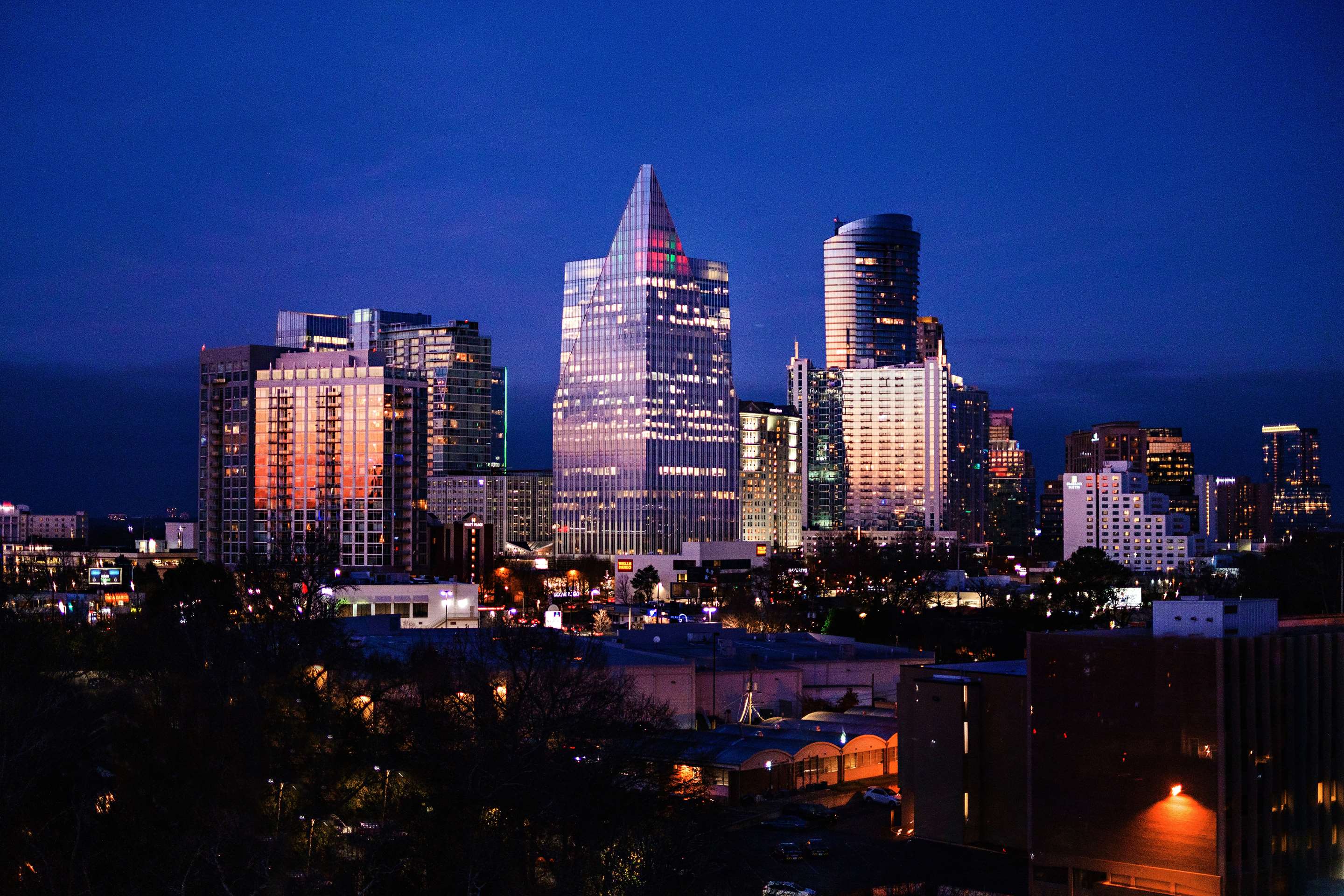 Destination | Thompson Atlanta - Buckhead, by Hyatt