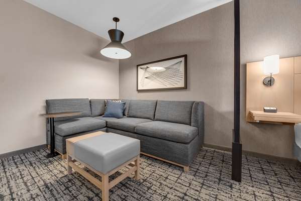  - Hyatt Place Hotel Downtown Colorado Springs - I-25, Exit 142