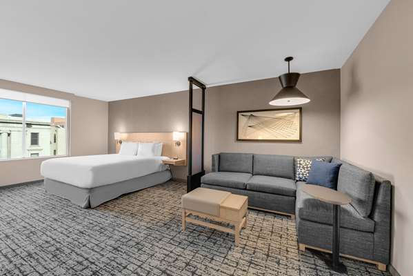  - Hyatt Place Hotel Downtown Colorado Springs - I-25, Exit 142