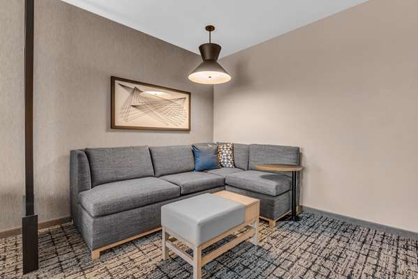  - Hyatt Place Hotel Downtown Colorado Springs - I-25, Exit 142