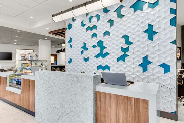  - Hyatt Place Hotel Downtown Colorado Springs - I-25, Exit 142