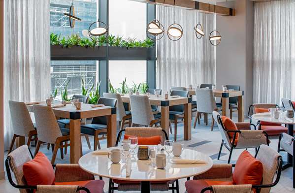 Restaurant - Hilton Garden Inn University Capitol District Austin - I-35, Exit 235A