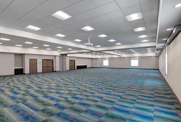  - Home2 Suites by Hilton Bentonville - I-49, Exit 86