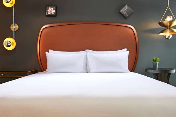  - Hyatt Centric Hotel Downtown Sacramento - I-5, Exit 519B