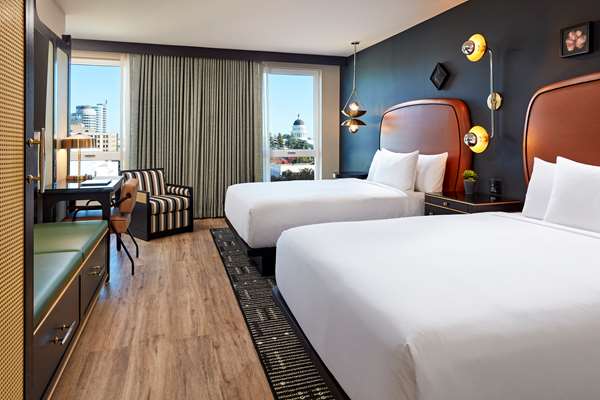  - Hyatt Centric Hotel Downtown Sacramento - I-5, Exit 519B