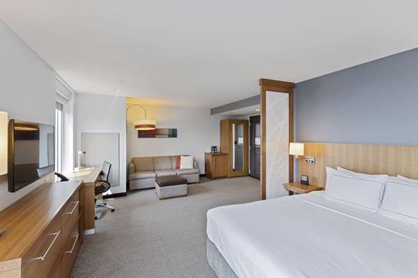  - Doubletree by Hilton Hotel Downtown Asheville - I-240, Exit 4C