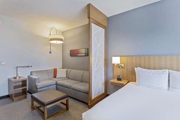  - Doubletree by Hilton Hotel Downtown Asheville - I-240, Exit 4C