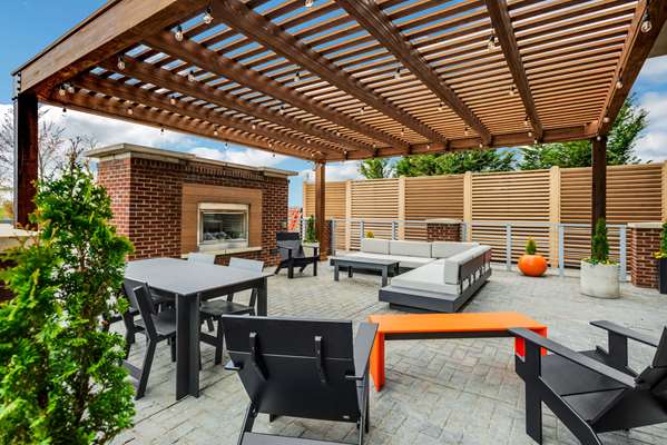 Exterior view - Doubletree by Hilton Hotel Downtown Asheville - I-240, Exit 4C