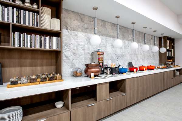 Amenities - DoubleTree by Hilton Sulphur - I-10, Exit 20