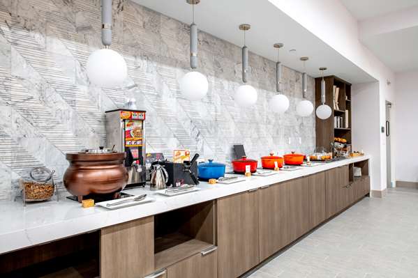 Amenities - DoubleTree by Hilton Sulphur - I-10, Exit 20