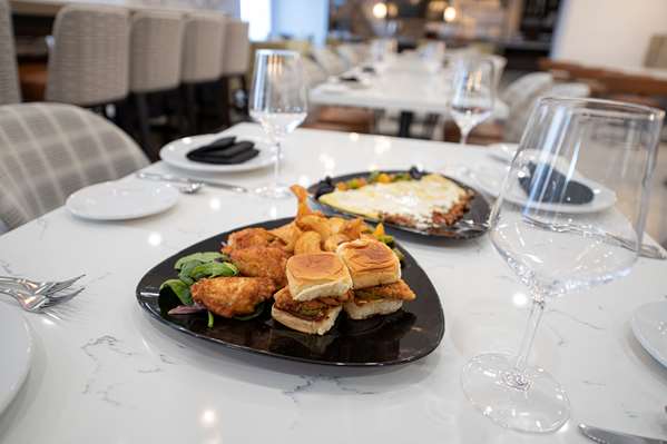 Restaurant - DoubleTree by Hilton Sulphur - I-10, Exit 20