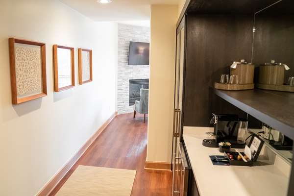 Suite - Garden of the Gods Club & Resort Colorado Springs