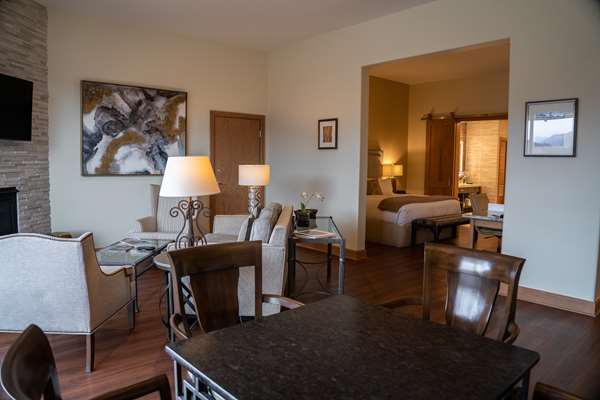  - Garden of the Gods Club & Resort Colorado Springs