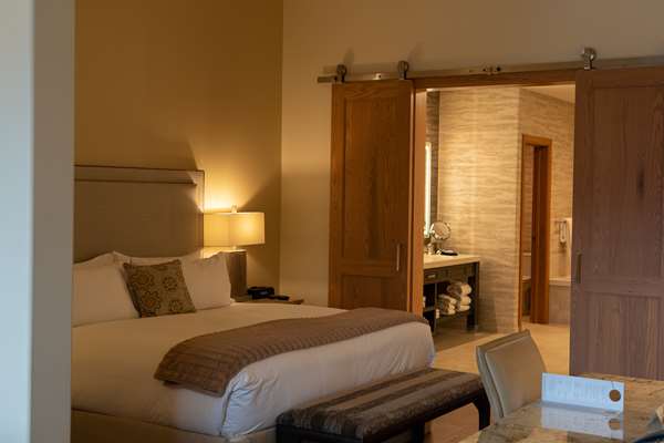  - Garden of the Gods Club & Resort Colorado Springs