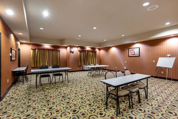  - Comfort Inn & Suites Denison
