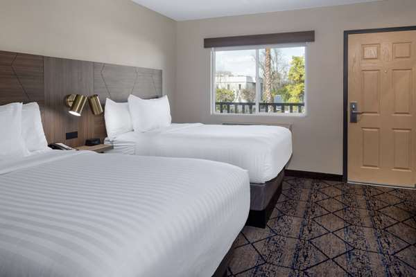  - Ramada Hotel Yosemite Area Modesto