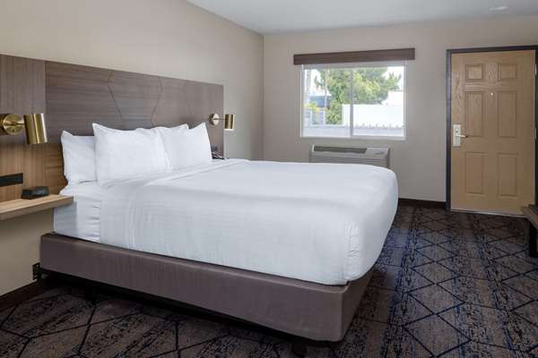  - Ramada Hotel Yosemite Area Modesto