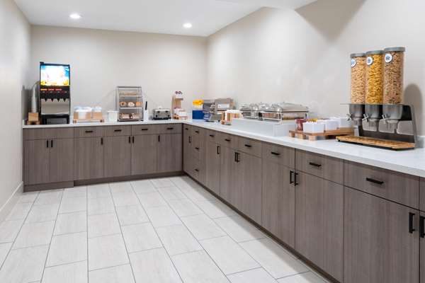  - Ramada Hotel Yosemite Area Modesto