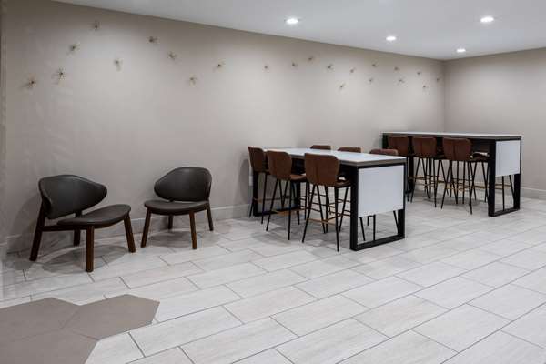  - Ramada Hotel Yosemite Area Modesto