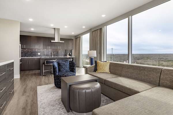 Suite - Cambria Hotel Uptown Austin