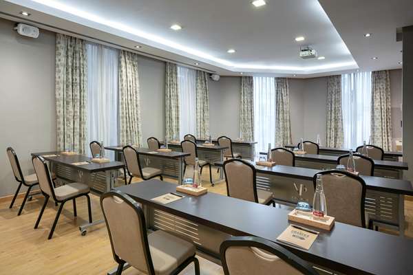 VINCCI SELECCION POSADA DEL PATIO - Photo 25